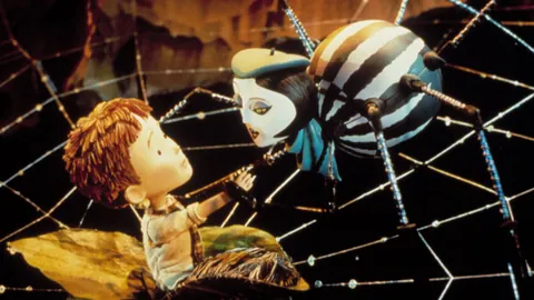 中国男篮发布短训营参赛名单，以年轻球员为主